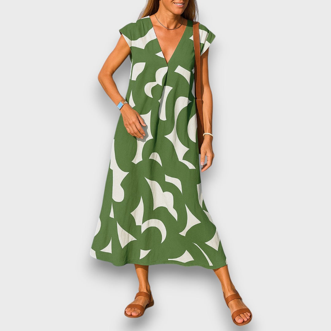 Linae | Airy Dress with V-Neck