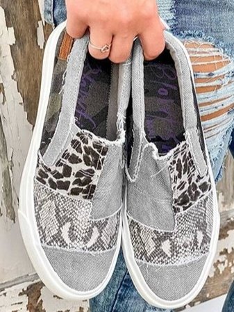 Astrid | Trendy Pain-Relief Slip-Ons
