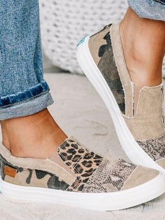 Astrid | Trendy Pain-Relief Slip-Ons